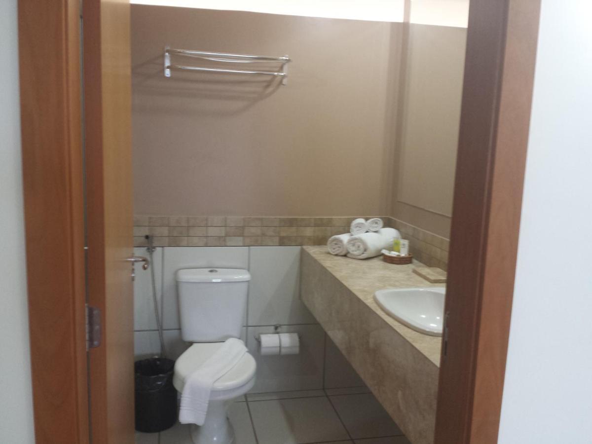 Flat Le Jardin Suites Caldas Novas Zewnętrze zdjęcie