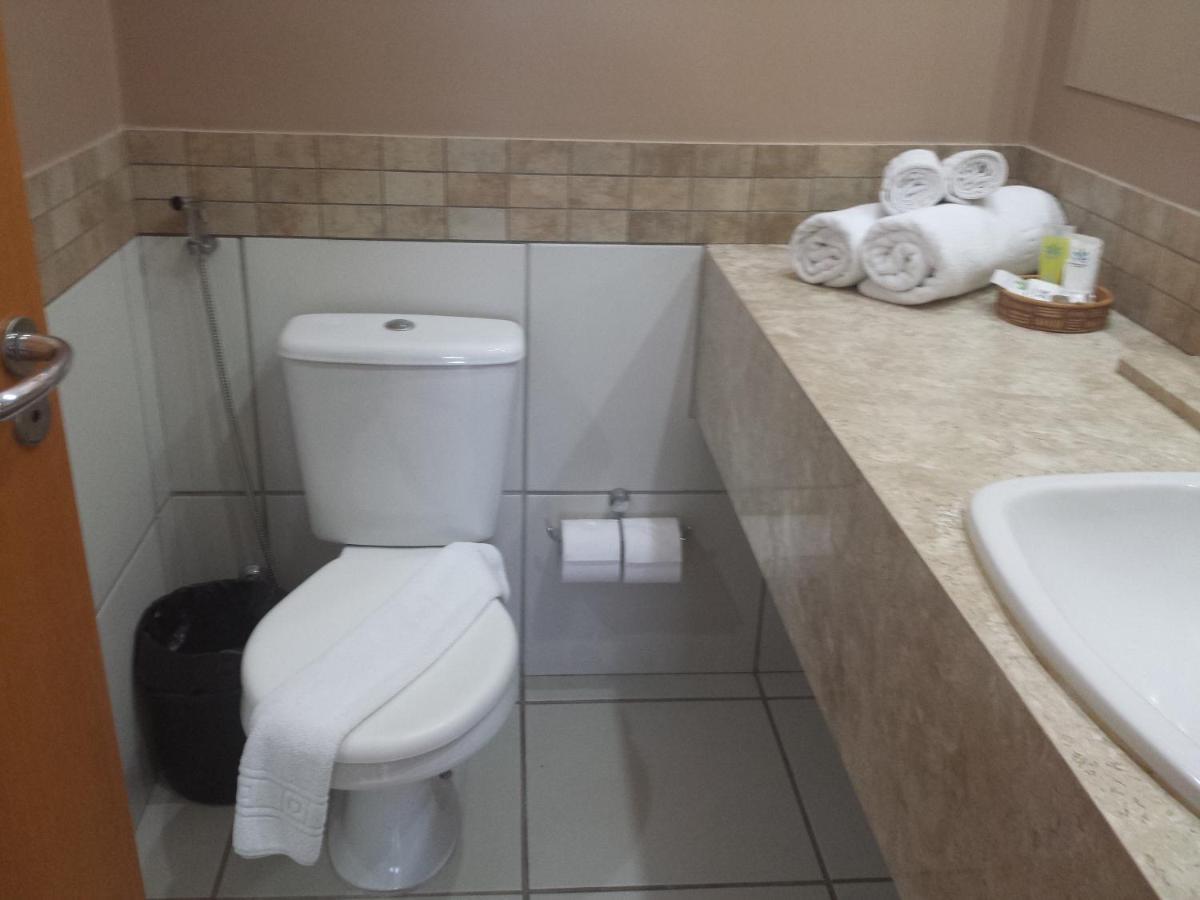 Flat Le Jardin Suites Caldas Novas Zewnętrze zdjęcie
